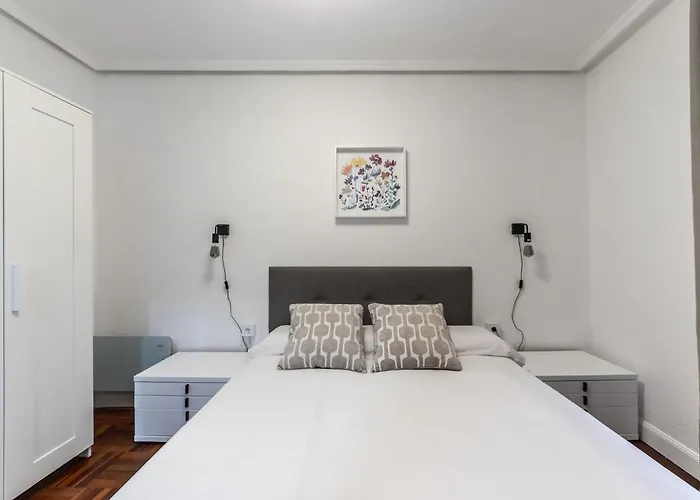 Stylish 4 Double Rooms, Central Bilbao * Bilbao