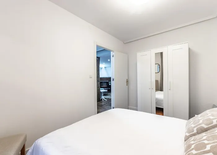 Stylish 4 Double Rooms, 公寓 毕尔巴鄂