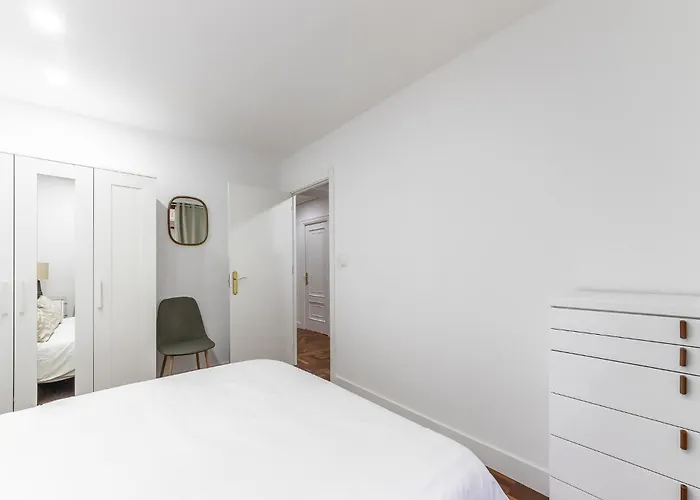 Stylish 4 Double Rooms, *